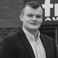 Rob-Pugh.remini-enhanced