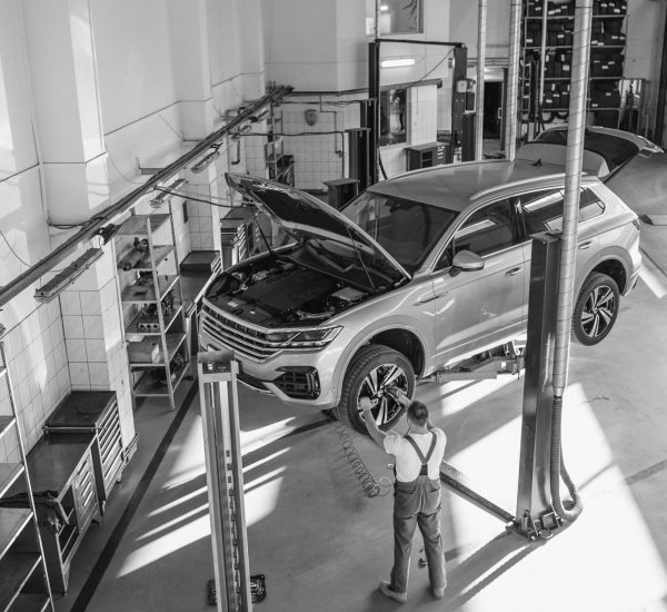 auto mechanic checking car (1)